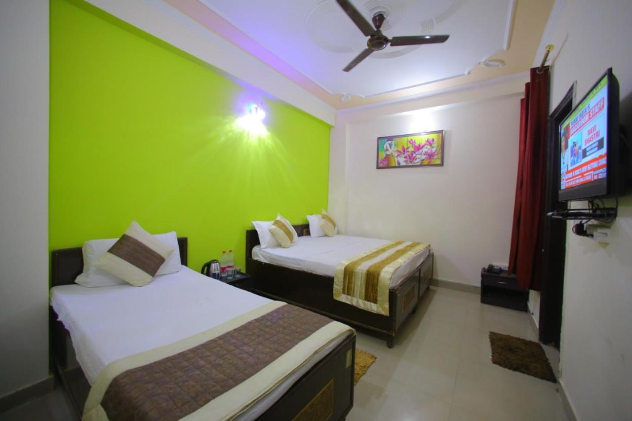 Hotel Qualia Suites At Delhi Airportニューデリー エクステリア 写真