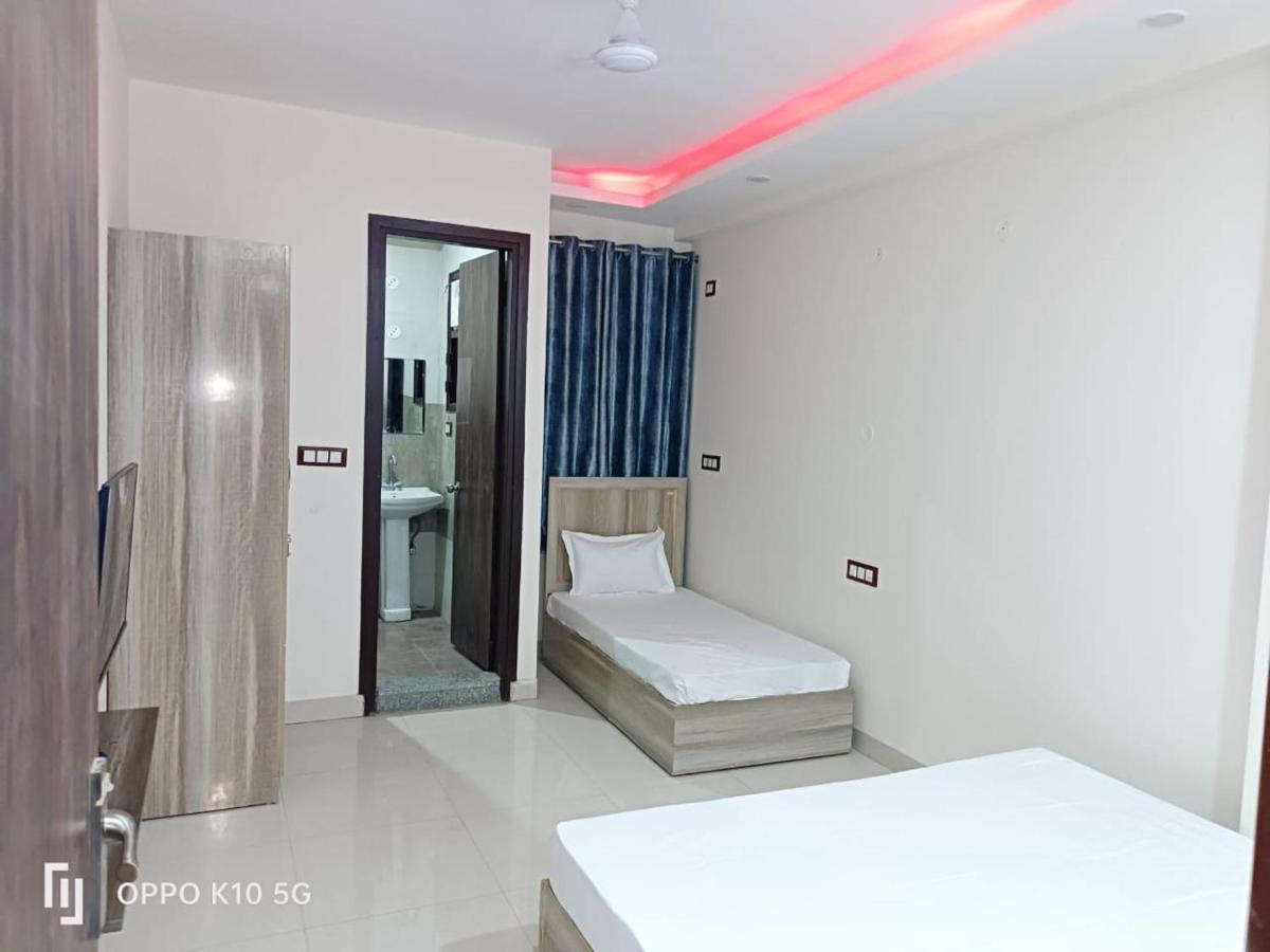 Hotel Qualia Suites At Delhi Airportニューデリー エクステリア 写真